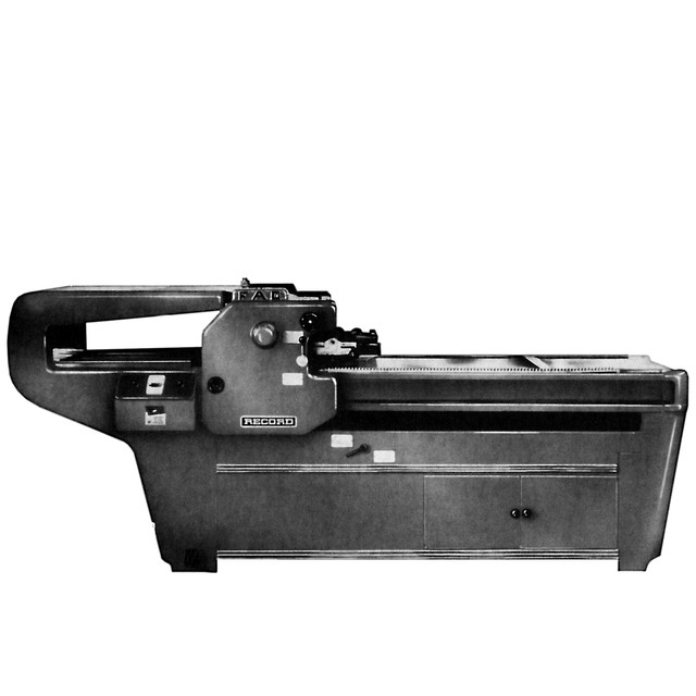 Side view – also from a tiny contact print from a catalog of the 1950ies. Not even the original catalog survived.