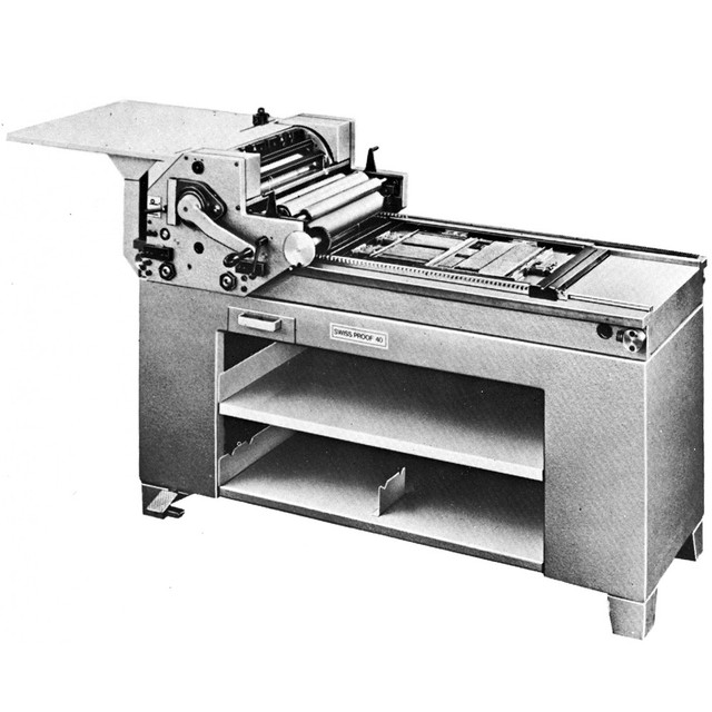 FAG Swiss Proof 40 from a Swiss catalog from the early 1970ies. This was an early model with a hand cranked inking system. Later models were all equipped with a power driven inking system ME.