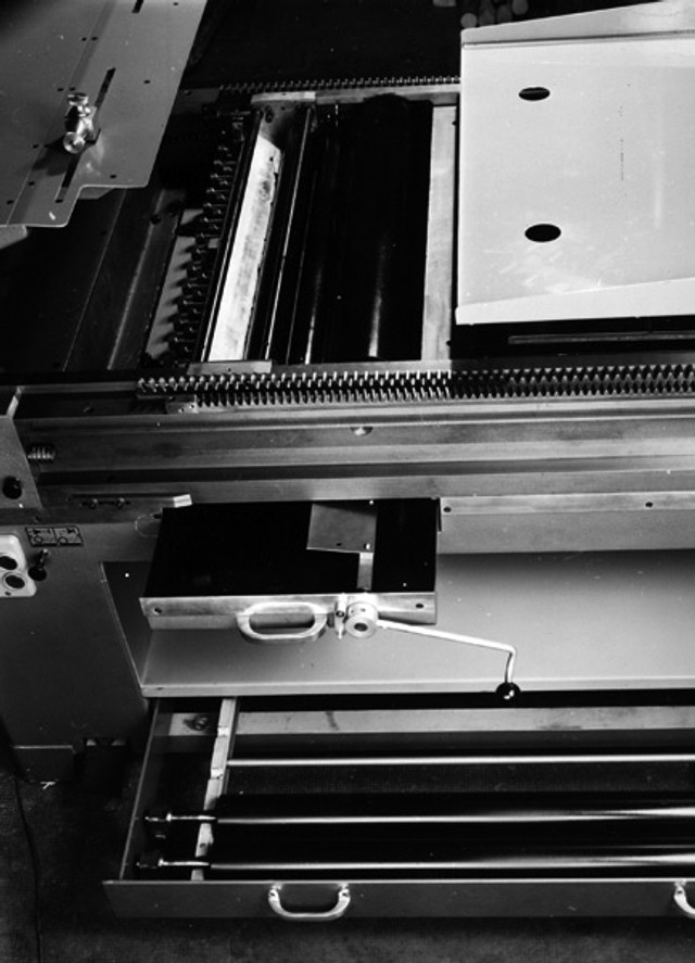 Washup device. Original advertisement photo from the late 1950ies.